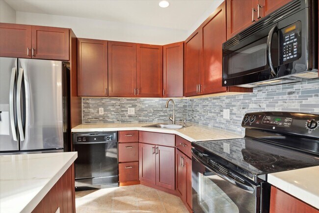 Building Photo - 2BD/1.5BA Townhome in Coatesville!