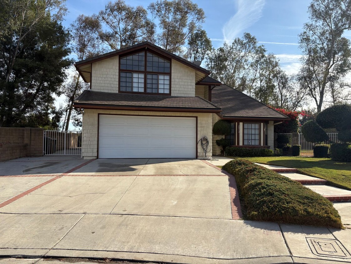 Foto principal - Coyote Hills Estates Recently renovated 5 ...