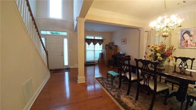 Foto del edificio - 645 Kimball Parc Way