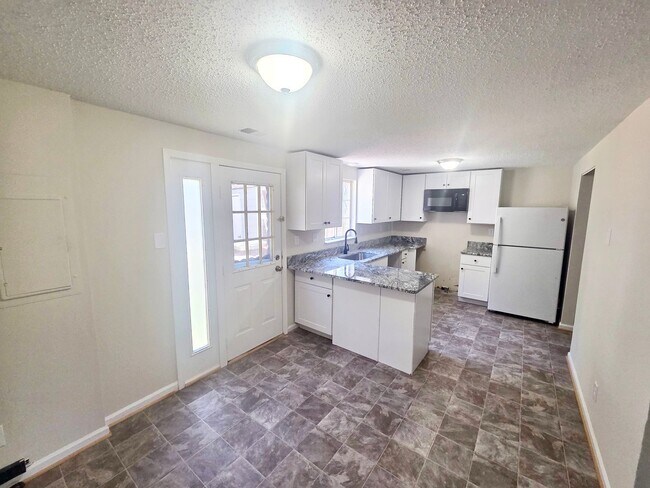 Foto del edificio - Laural Lakes Townhome for Rent