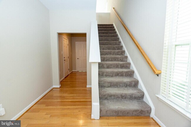 Building Photo - 44325 Ocelot Way