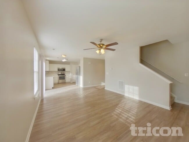 Foto del edificio - 1467 Eschol Ln NW