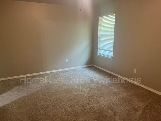 Building Photo - 408 Fallview Ct