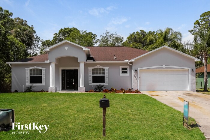 Primary Photo - 11338 Chalet Ave