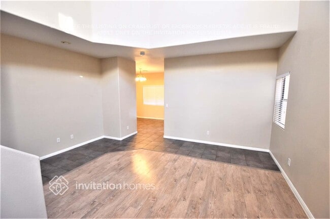 Building Photo - 2868 Canonero St