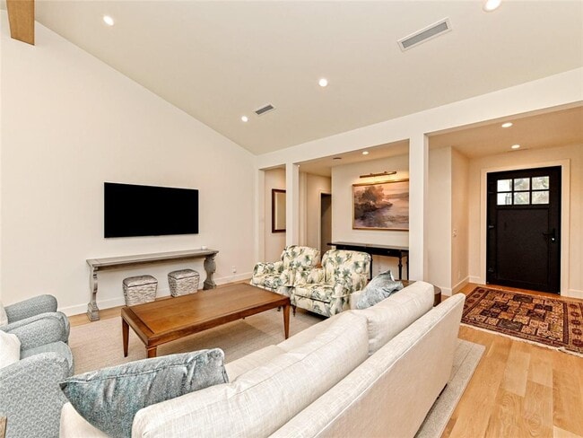 Building Photo - 4204 Flagstaff Dr