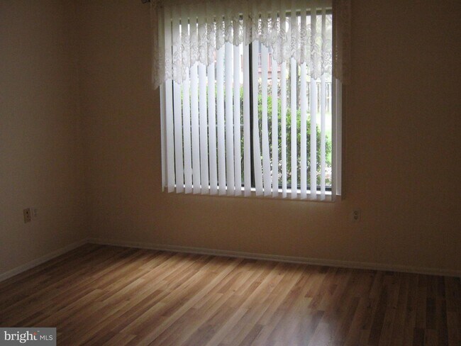Foto del edificio - 5351 Smooth Meadow Way