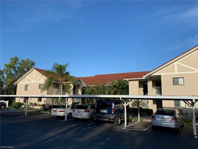 Foto del edificio - 9640 Windsor Gardens Ln