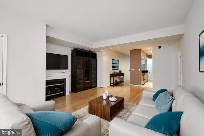 Foto del edificio - 715 6th St NW