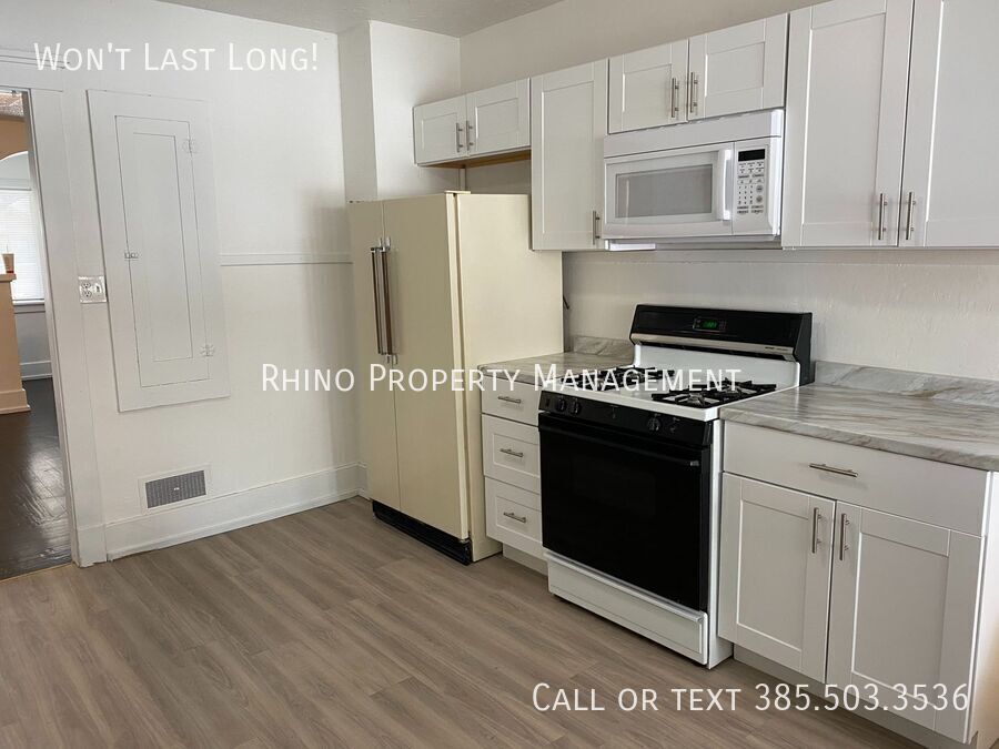 Foto principal - 3224 Adams Ave