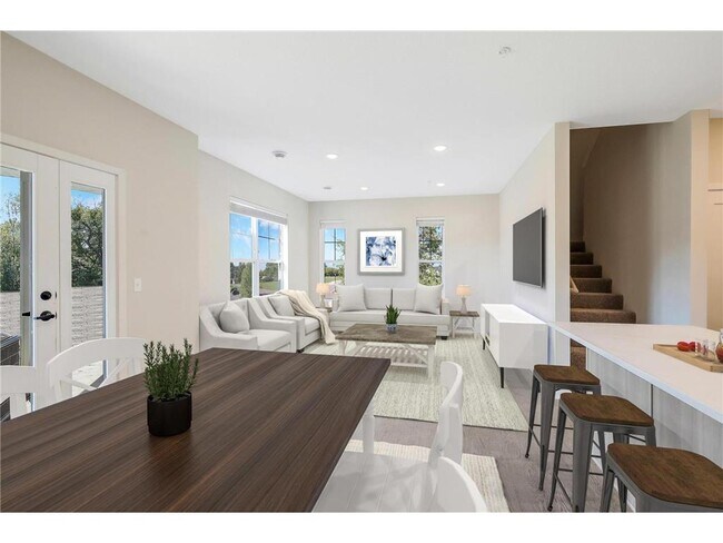 Building Photo - 4752 Ironwood Cir