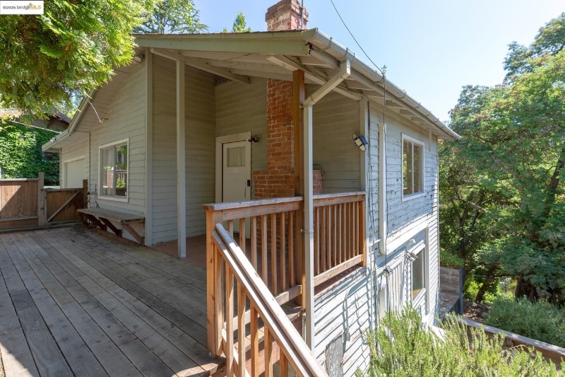 Photo - 6022 Merriewood Dr (Oakland, CA)