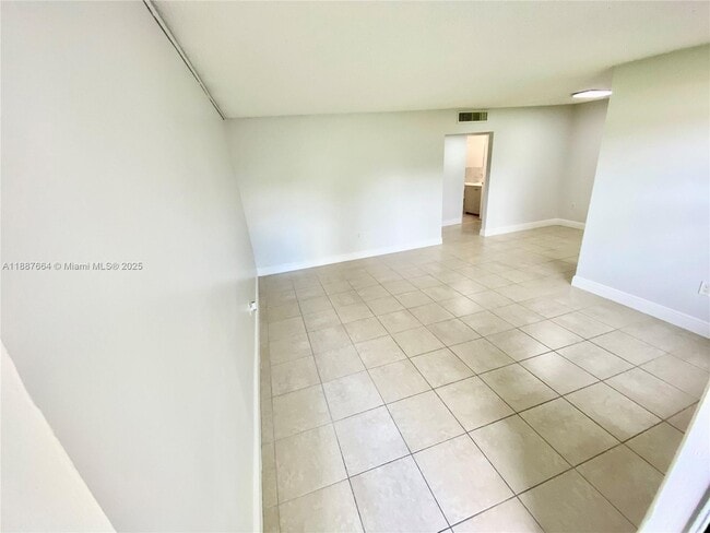 Foto del edificio - 400 NE 1st St