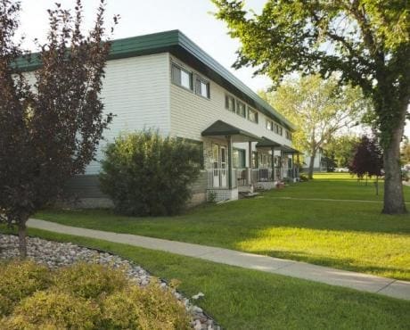 Building Photo - Delton Townhomes