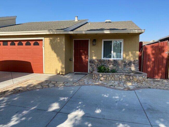 Foto del edificio - 1119 Parkview Ln