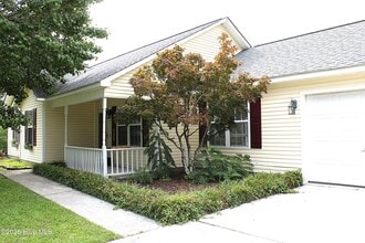 Building Photo - 209 Quarter Horse Ln