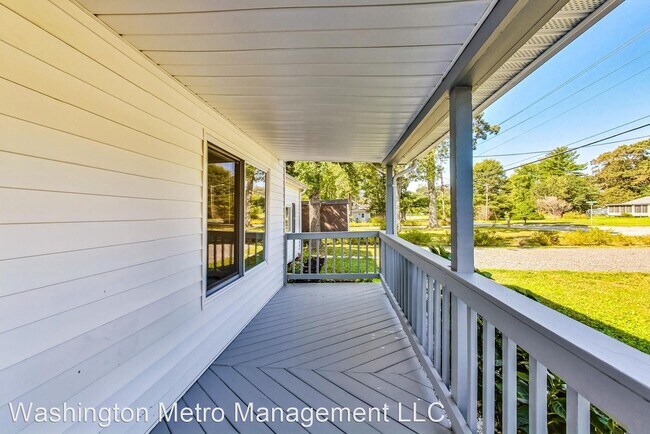 Building Photo - 3 br, 1 bath House - 15850 Livingston Road