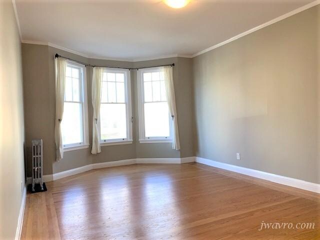 Primary Photo - 1745 Beach St