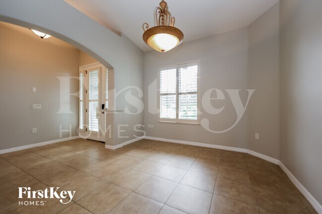 Building Photo - 10139 Yonaomi Cir