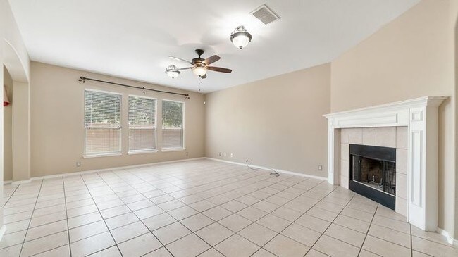 Building Photo - 24011 Buckthorn Pass, San Antonio TX 78261