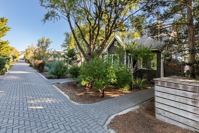 Foto del edificio - 38 Homesite Ave