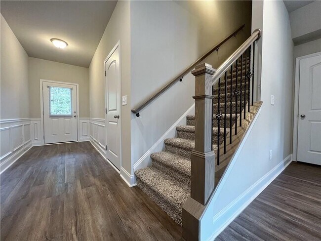 Foto del edificio - 500 Rockfern Ct