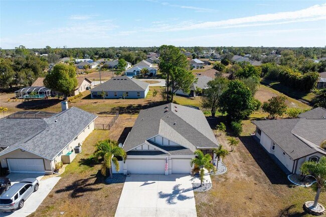 Building Photo - 25901 Aysen Dr