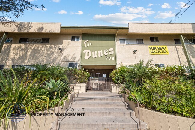 Foto del edificio - 709 N. Inglewood Ave.