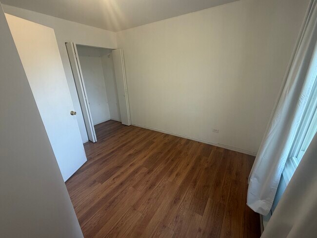 Foto del edificio - 1362 Cunat Ct