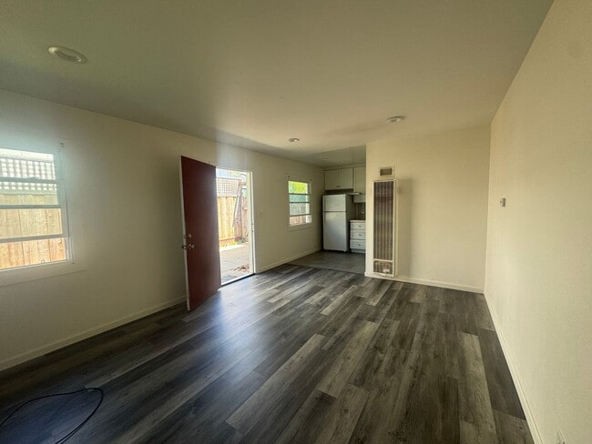 Building Photo - 4575 Emerald St