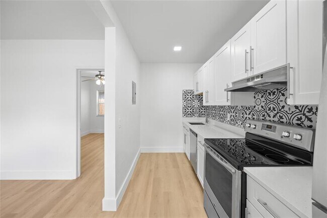 Foto del edificio - 412 SE 16th St