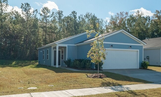 Building Photo - Where Comfort Meets Modern Living