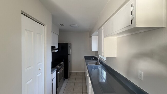 Foto del edificio - Cute 3Bed/1Bath Home with Carport and Large Yard in Conway Acres