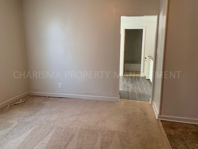 Foto del edificio - ONE BEDROOM LOCATED IN DOWNTOWN SIOUX FALLS.