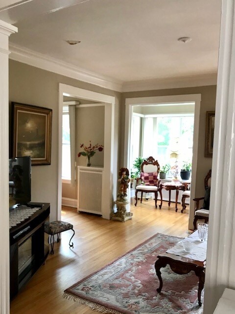 Foto del edificio - 2646 W Argyle St