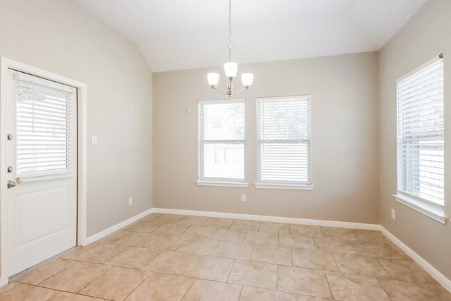 Building Photo - 14041 Wolftrap Ln