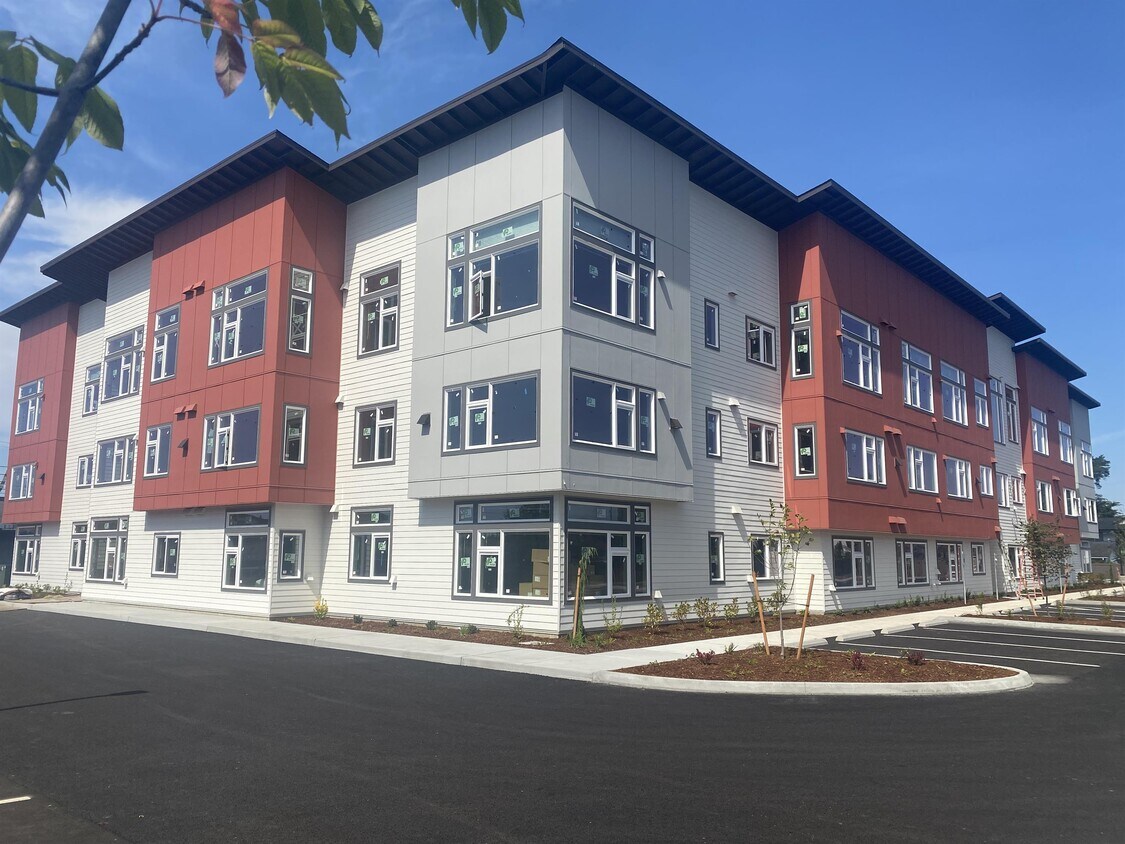 Foto principal - 1060 Columbia Ave