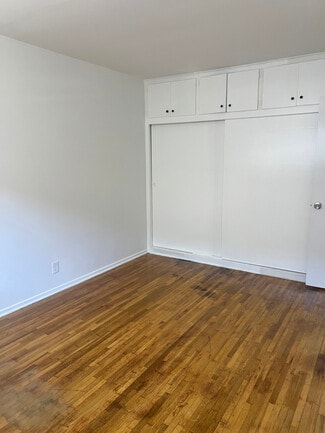 Building Photo - 3426 Mentone Ave