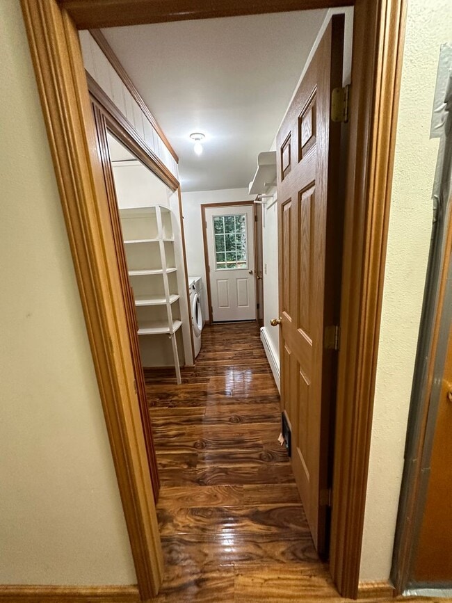 Foto del edificio - 2164 Island Cir