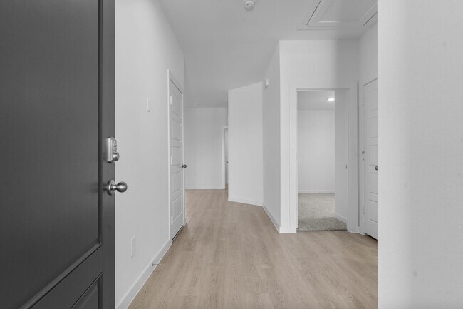 Foto del edificio - 1015 River Coral Ln