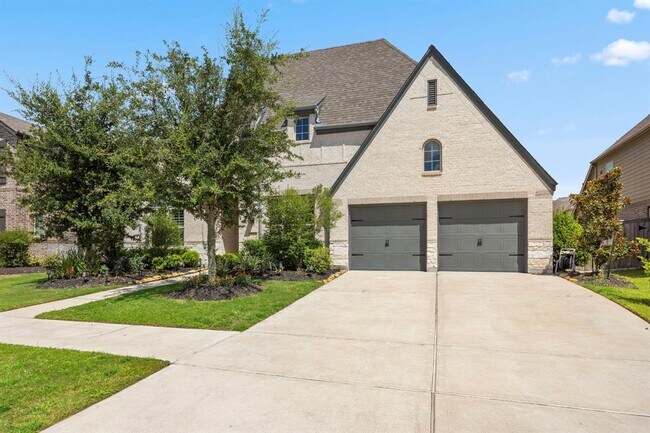 Building Photo - 2206 Umber Oaks Ln