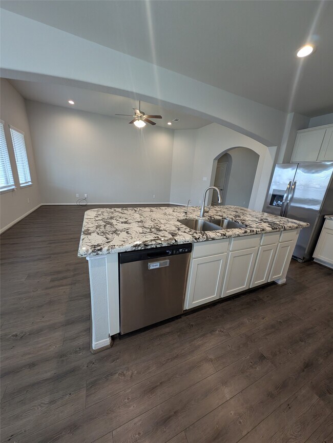 Foto del edificio - 30454 Butternut Oak Ln