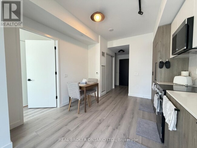 Building Photo - 1635 Military Trail