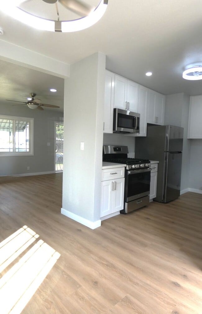 Foto del edificio - *Available NOW  in Whittier!*