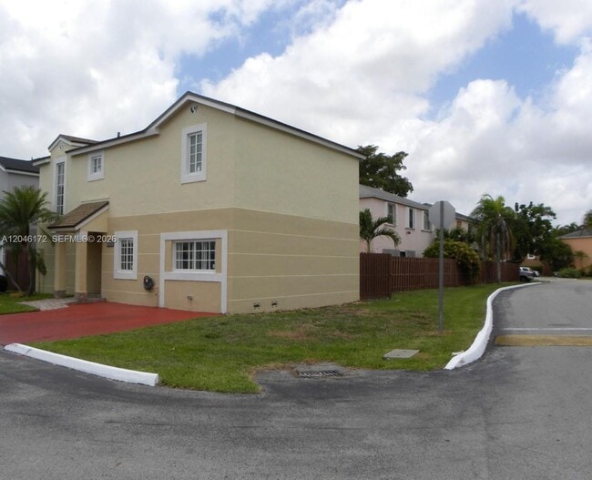 Building Photo - 14742 SW 92nd St