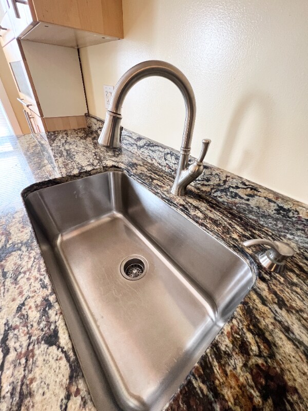 Foto del edificio - 13 Messenger St