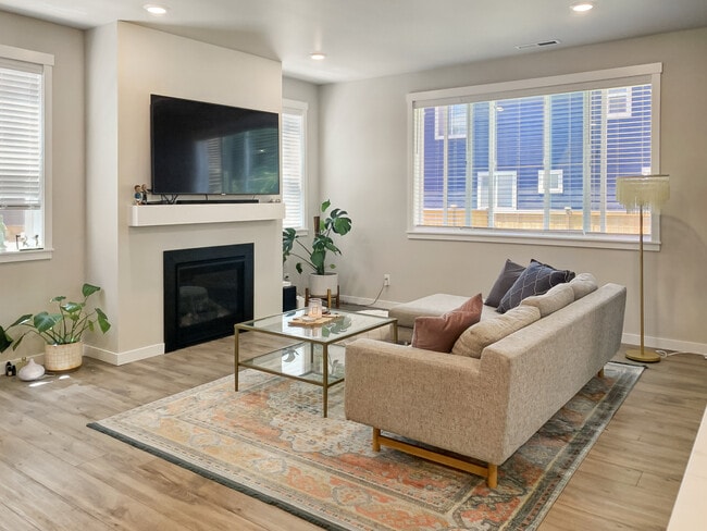 Gas Fireplace - 25227 176th Ave SE