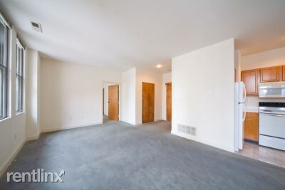 Building Photo - 1411 Walnut St