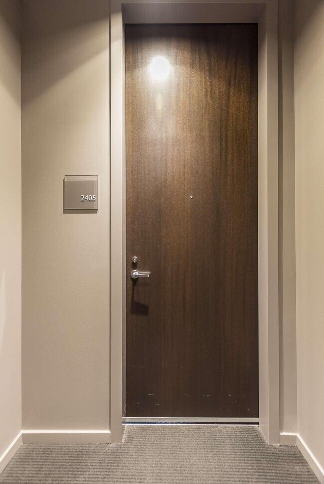 45 Ivan Allen Jr Blvd NW Unit 2405, Atlanta, GA 30308 Condo for Rent