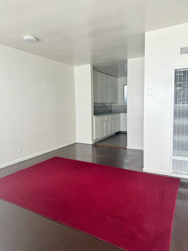Foto del edificio - 13429 Beach Ave